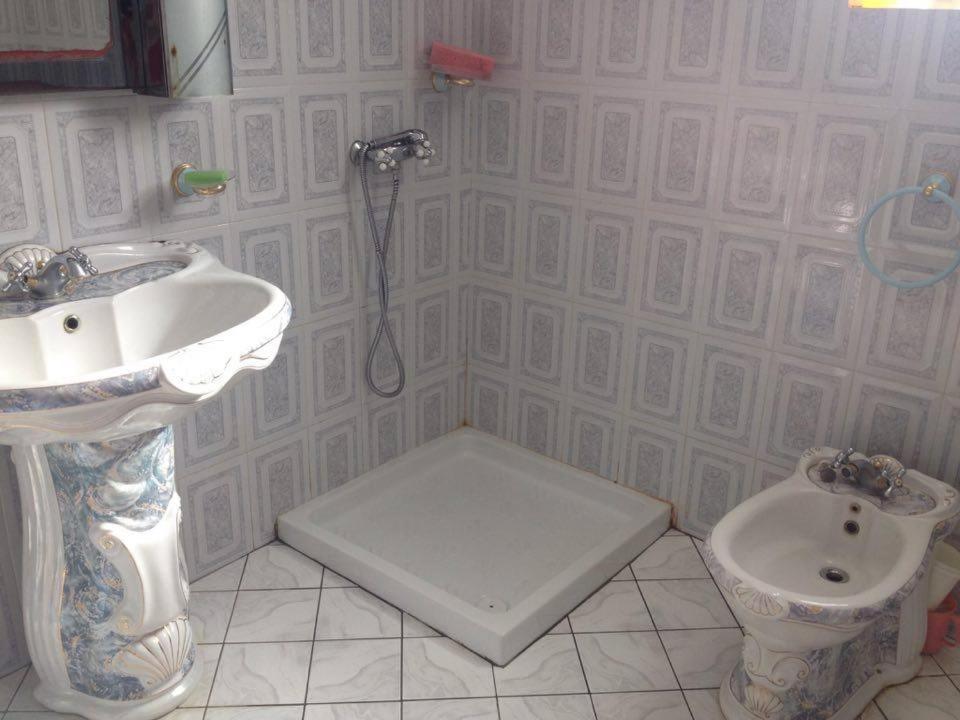 Guesthouse Anila Divjaka Zewnętrze zdjęcie
